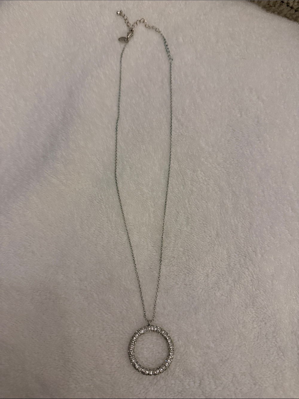 Circle Crystal Pendant Necklace - Silver